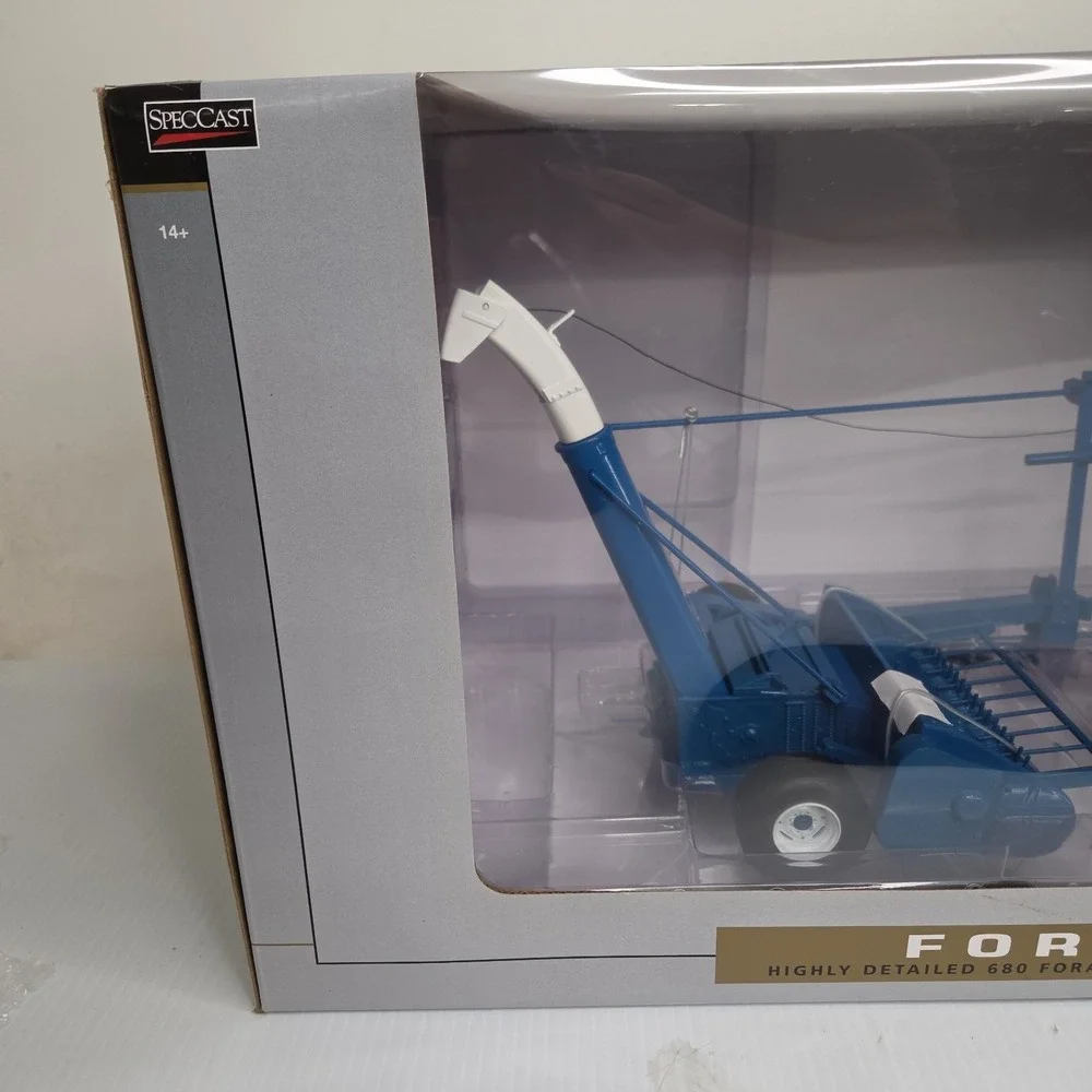 FORD 680 FORAGE HARVESTER W/HAY & CORN HEADS 1/16 DIECAST MODEL SPECCAST ZJD1837